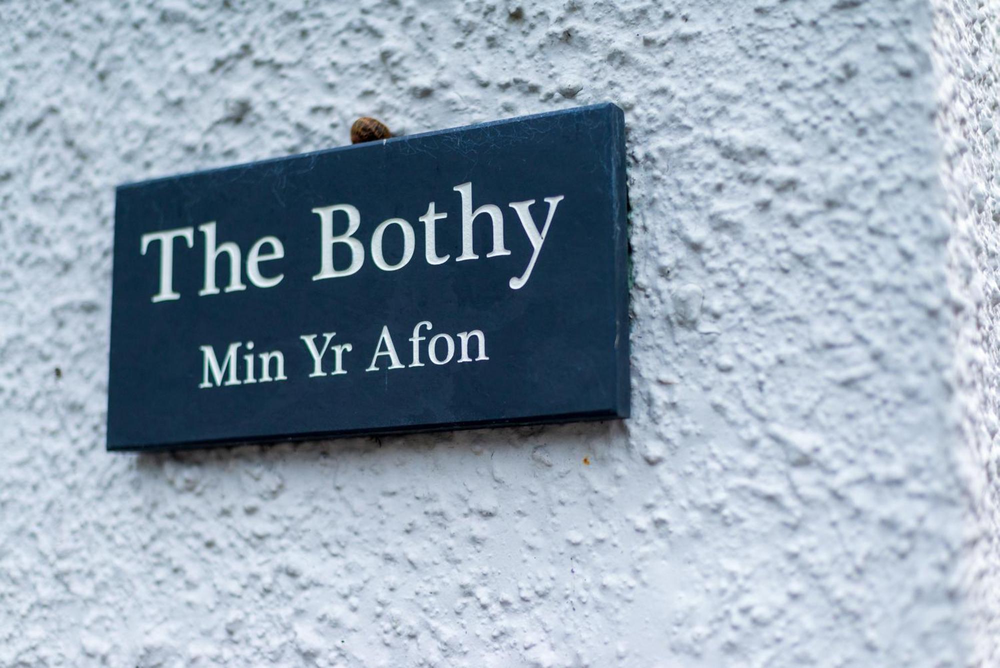 Riverside Bothy In Heart Of Scenic Harbour Village Solva Extérieur photo