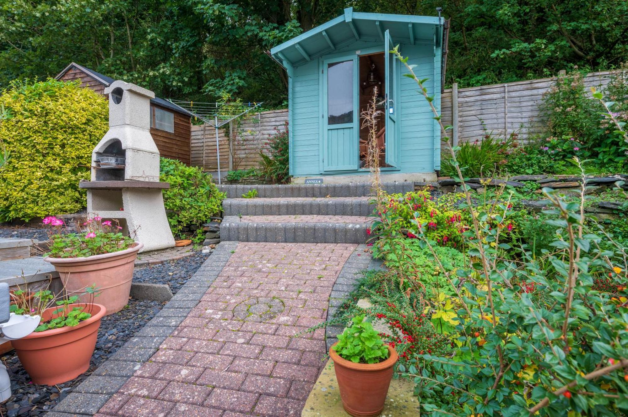 Riverside Bothy In Heart Of Scenic Harbour Village Solva Extérieur photo